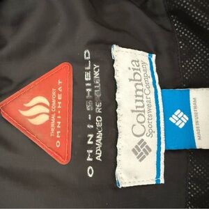 Columbia Omni-Heat Thermal Liner with Red Omni-Heat Badge